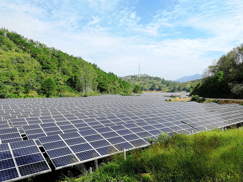 kasus perusahaan terbaru tentang Proyek Pembangkit Listrik PV Pengentasan Kemiskinan 7MW Henan